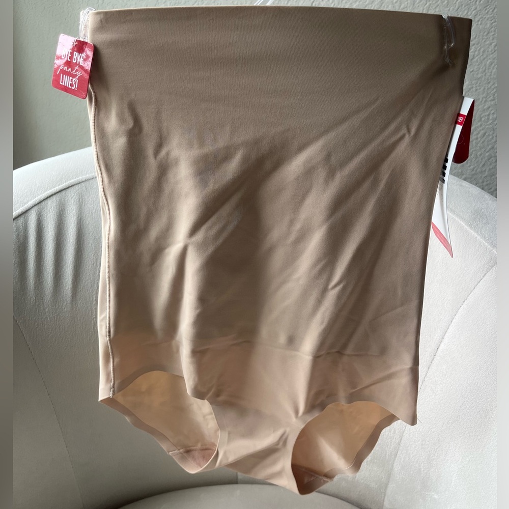 Skinny Girl High-Waisted Seamless Shaper-NWT